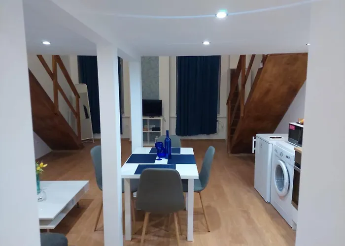 Apartmento com 2 dormitórios
